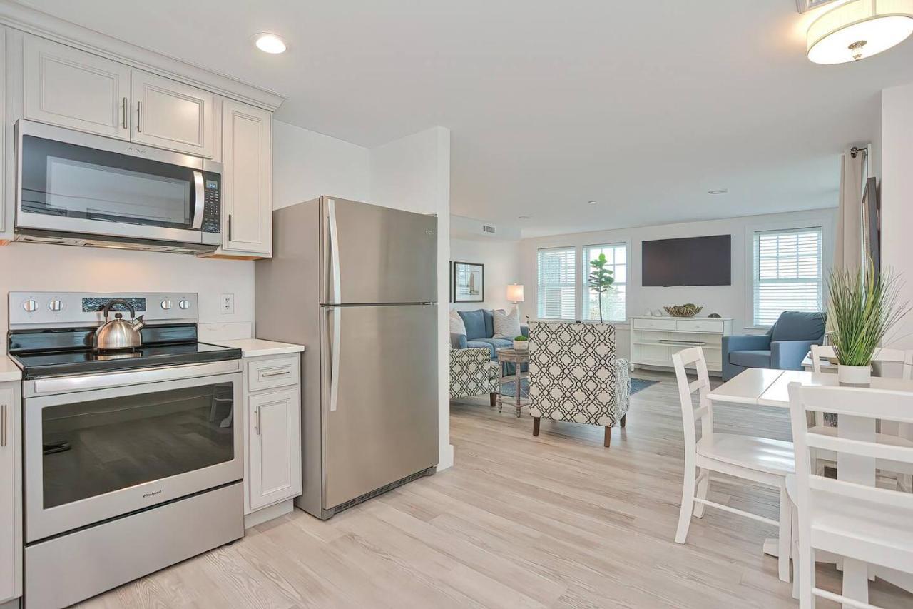 Harbourtown Suites On Plymouth Harbor Extérieur photo