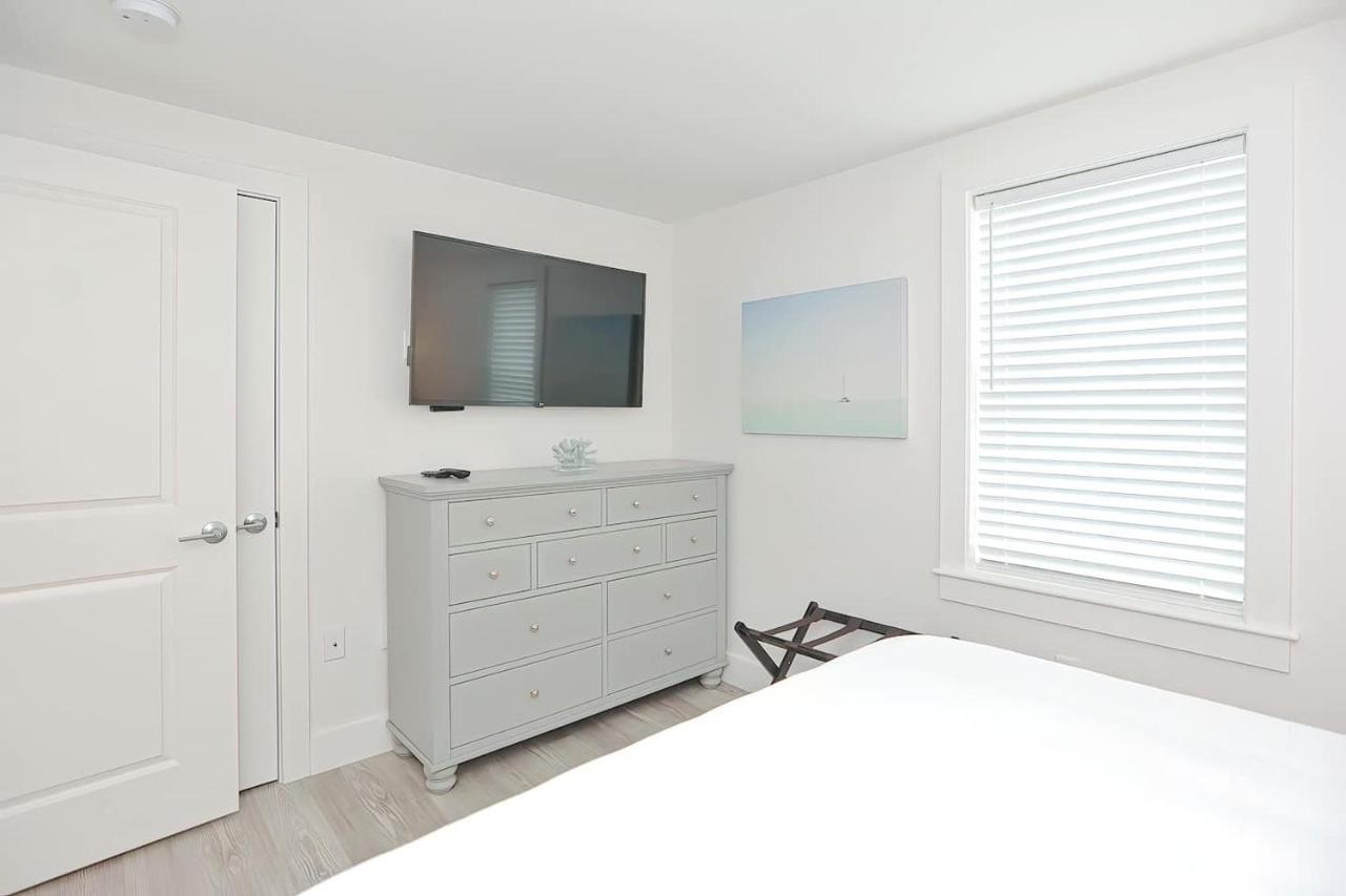 Harbourtown Suites On Plymouth Harbor Extérieur photo