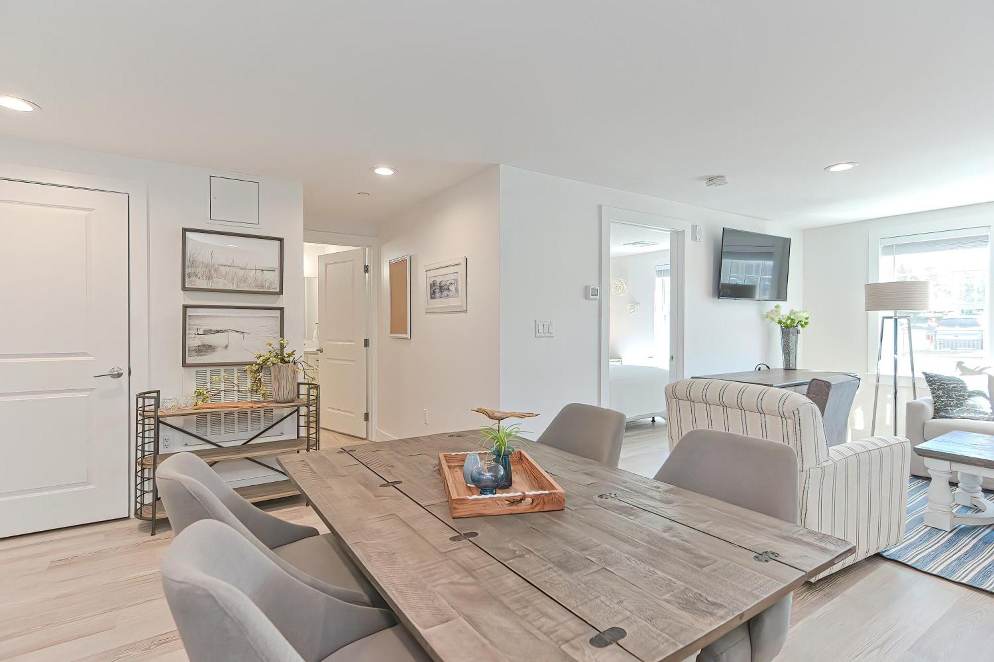 Harbourtown Suites On Plymouth Harbor Extérieur photo