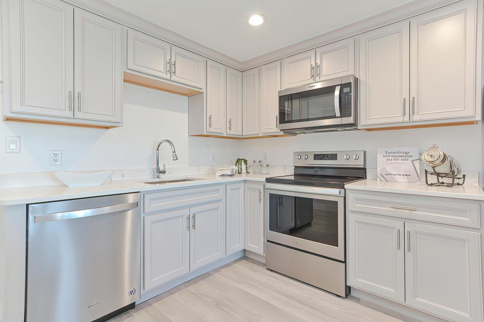 Harbourtown Suites On Plymouth Harbor Extérieur photo
